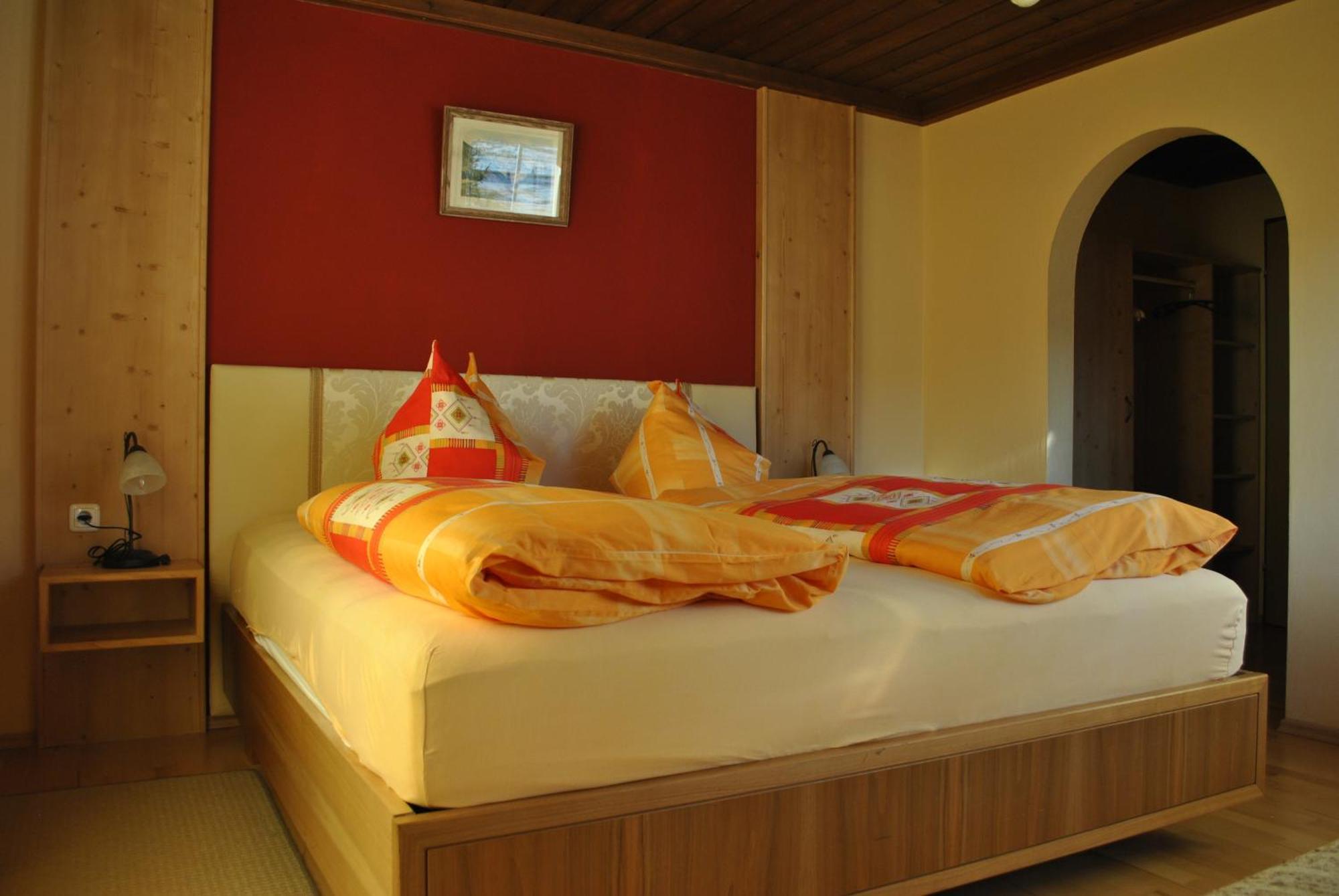 Romantik Pension Lehrberg ซางคท์ ยาคอบ อิน เฮาส์ ห้อง รูปภาพ