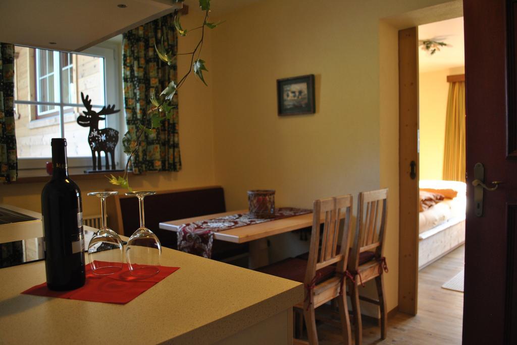 Romantik Pension Lehrberg ซางคท์ ยาคอบ อิน เฮาส์ ห้อง รูปภาพ
