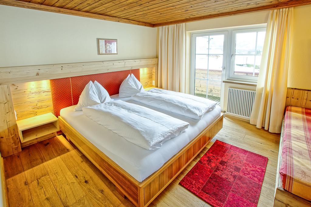 Romantik Pension Lehrberg ซางคท์ ยาคอบ อิน เฮาส์ ภายนอก รูปภาพ